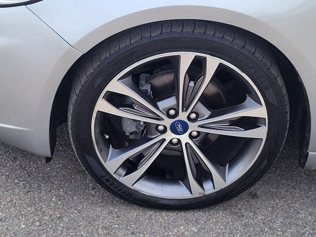 2020 Ford Fusion - $16,800