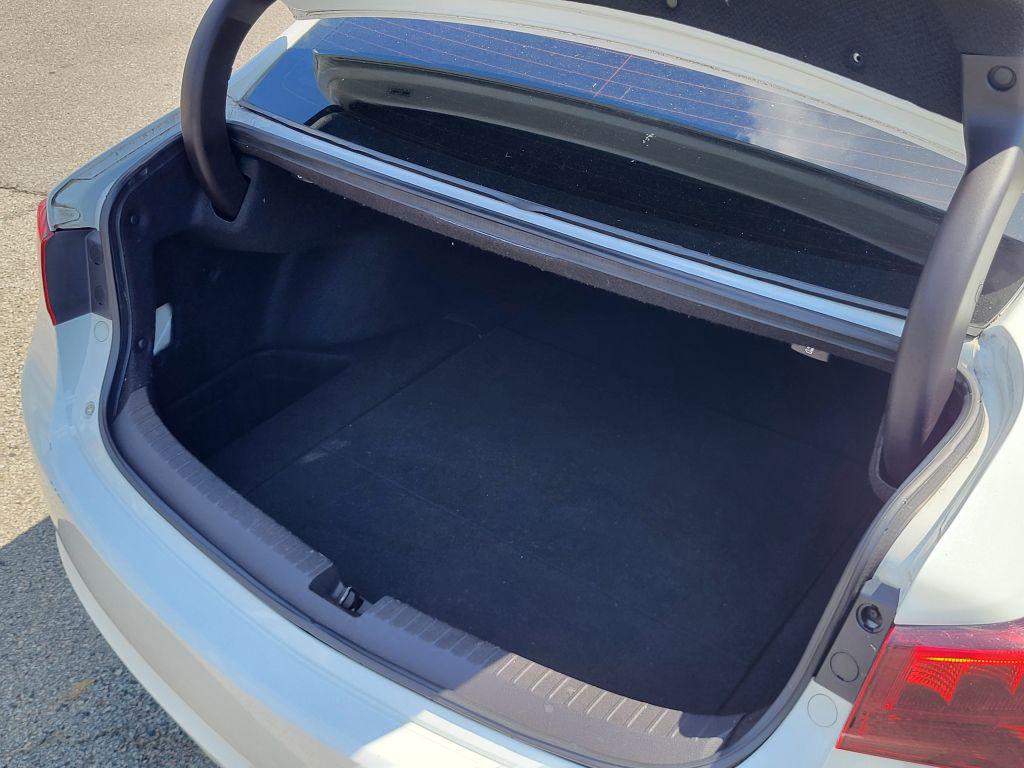 2015 Acura TL - $15,500