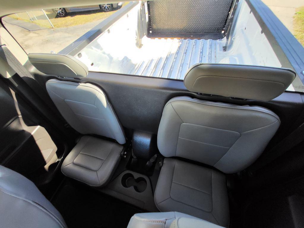 2017 Chevrolet Colorado - $14,995