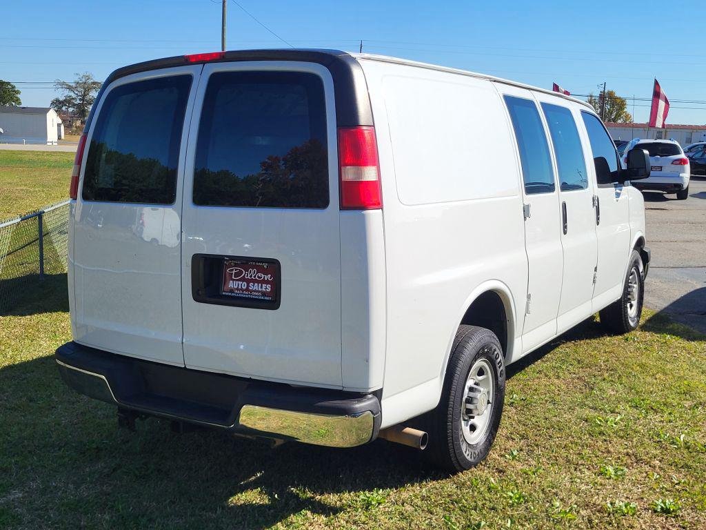 2014 Chevrolet Express - $8,995