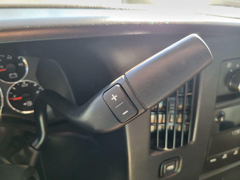 2014 Chevrolet Express - $8,995
