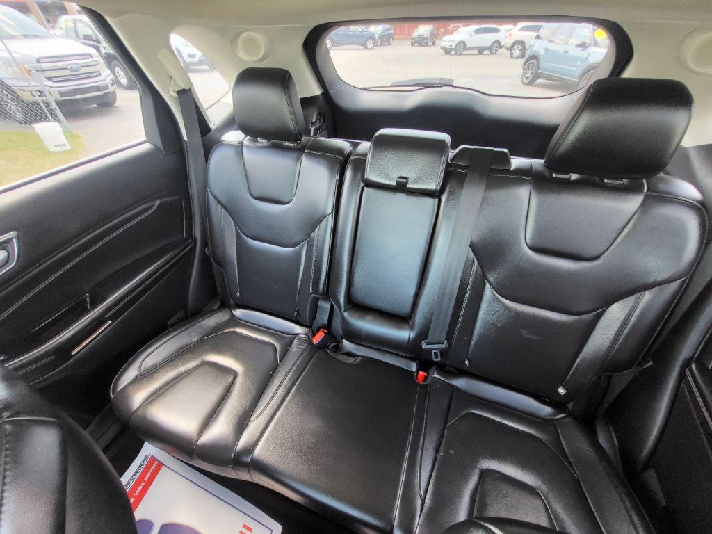 2020 Ford Edge
