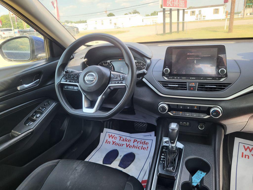 2019 Nissan Altima - $11,500