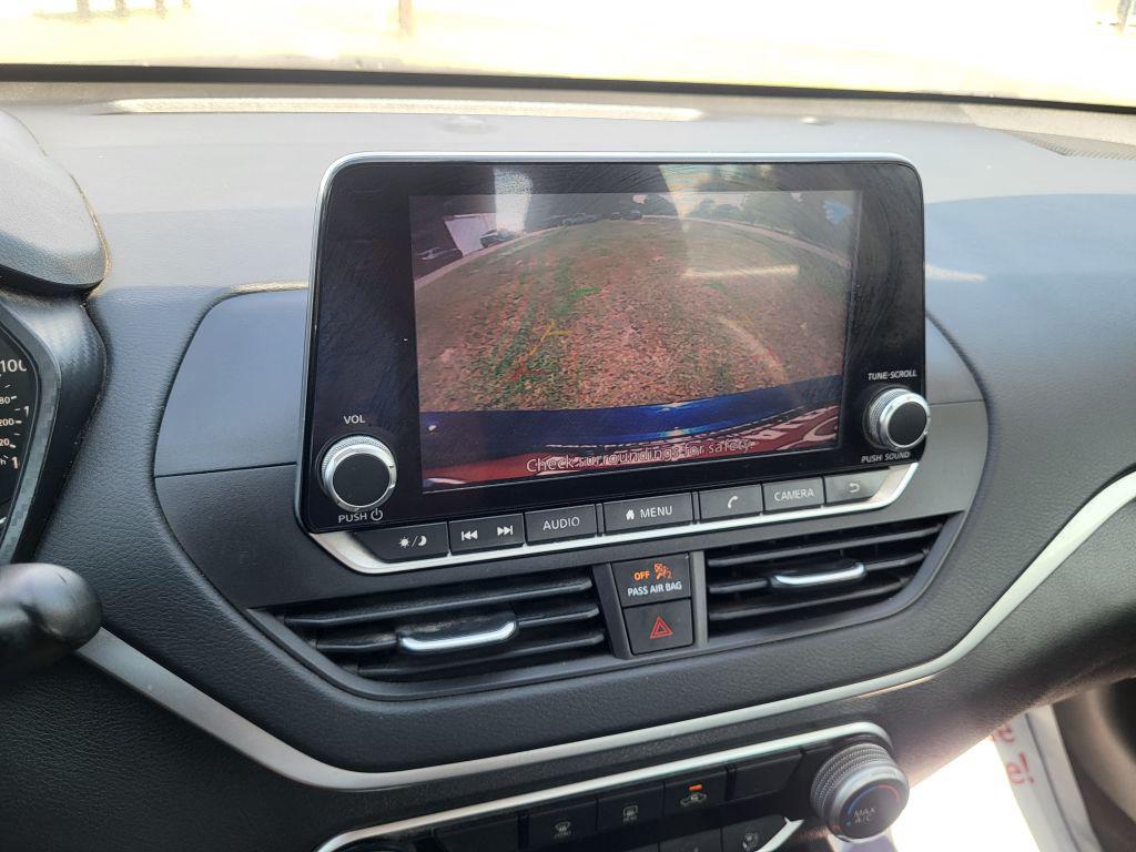 2019 Nissan Altima - $11,500