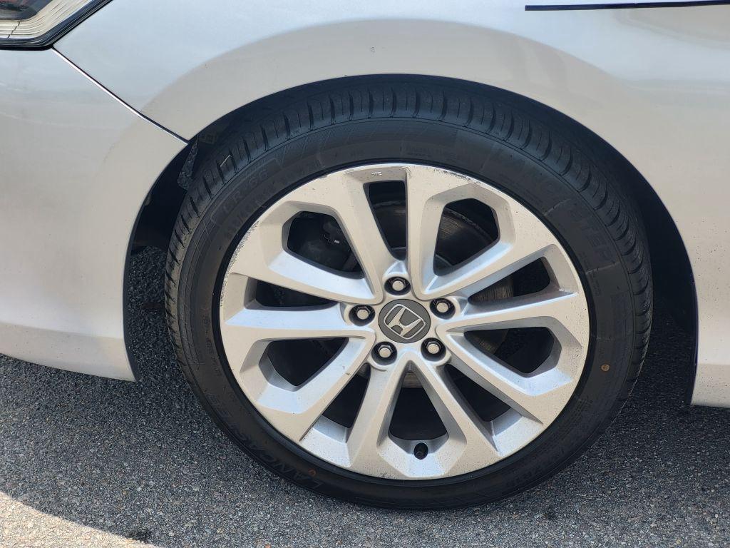 2015 Honda Accord - $11,200