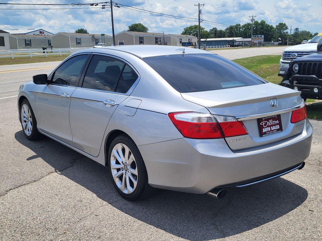 2015 Honda Accord - $11,200