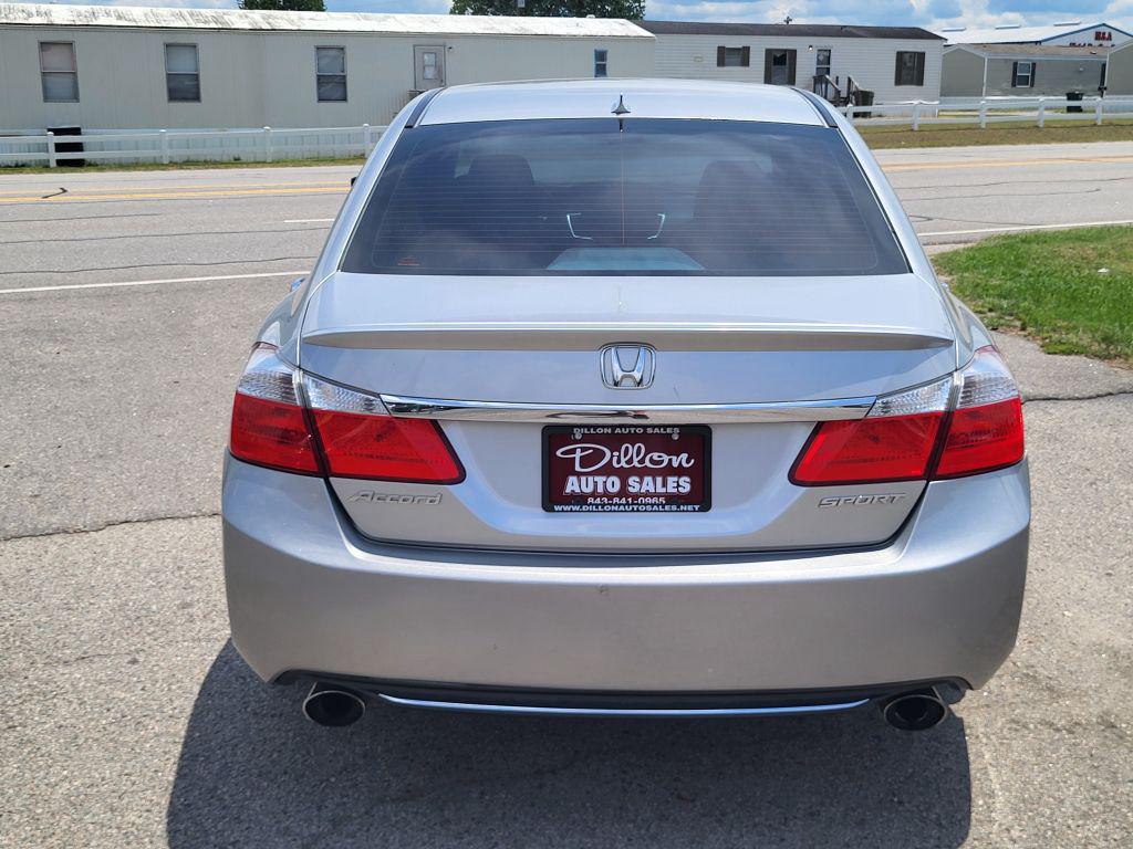 2015 Honda Accord - $11,200