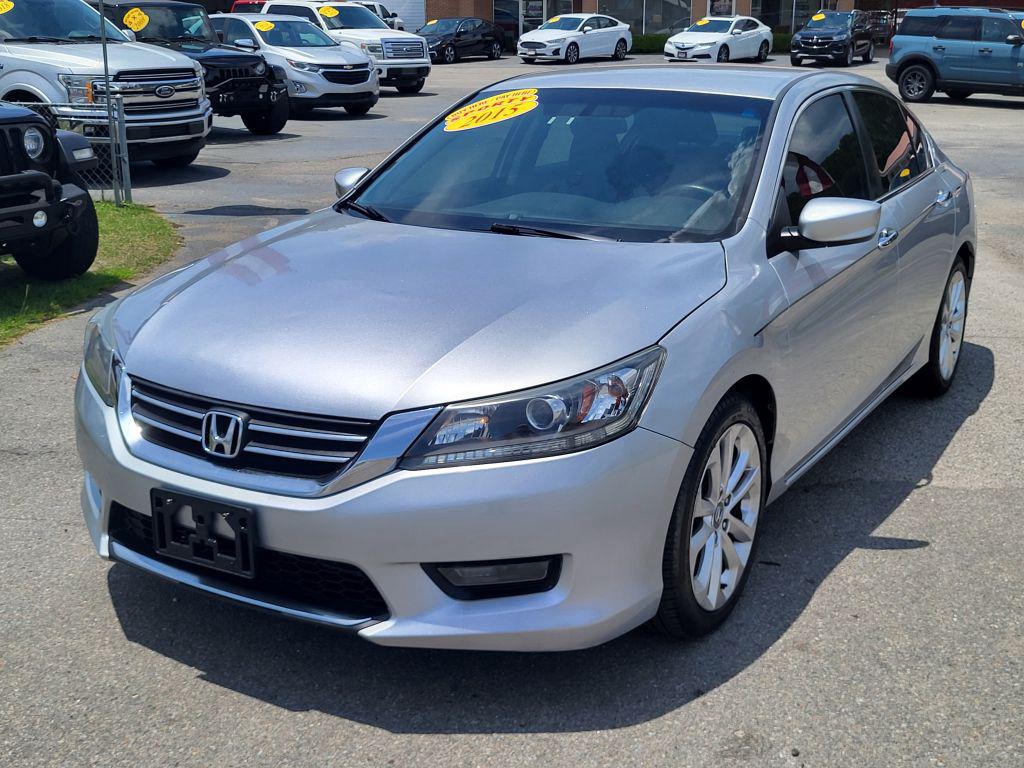 2015 Honda Accord - $11,200