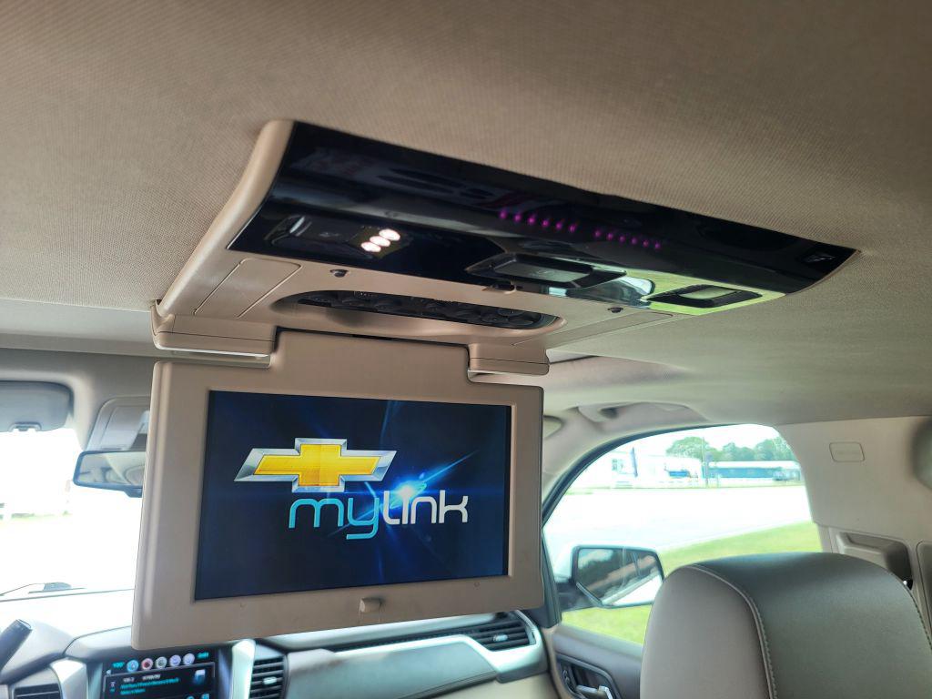 2016 Chevrolet Suburban - $16,800