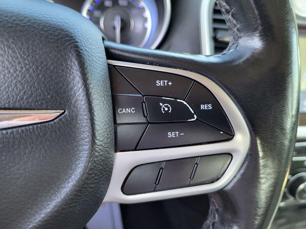 2019 Chrysler 300 - $14,500