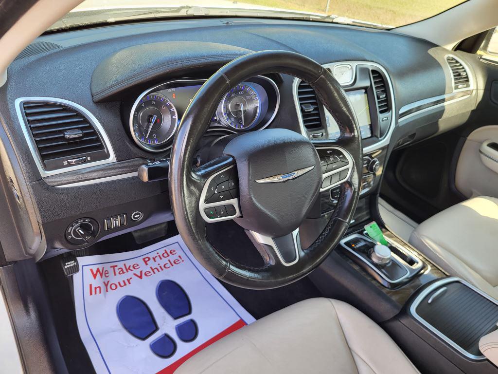 2019 Chrysler 300 - $14,500