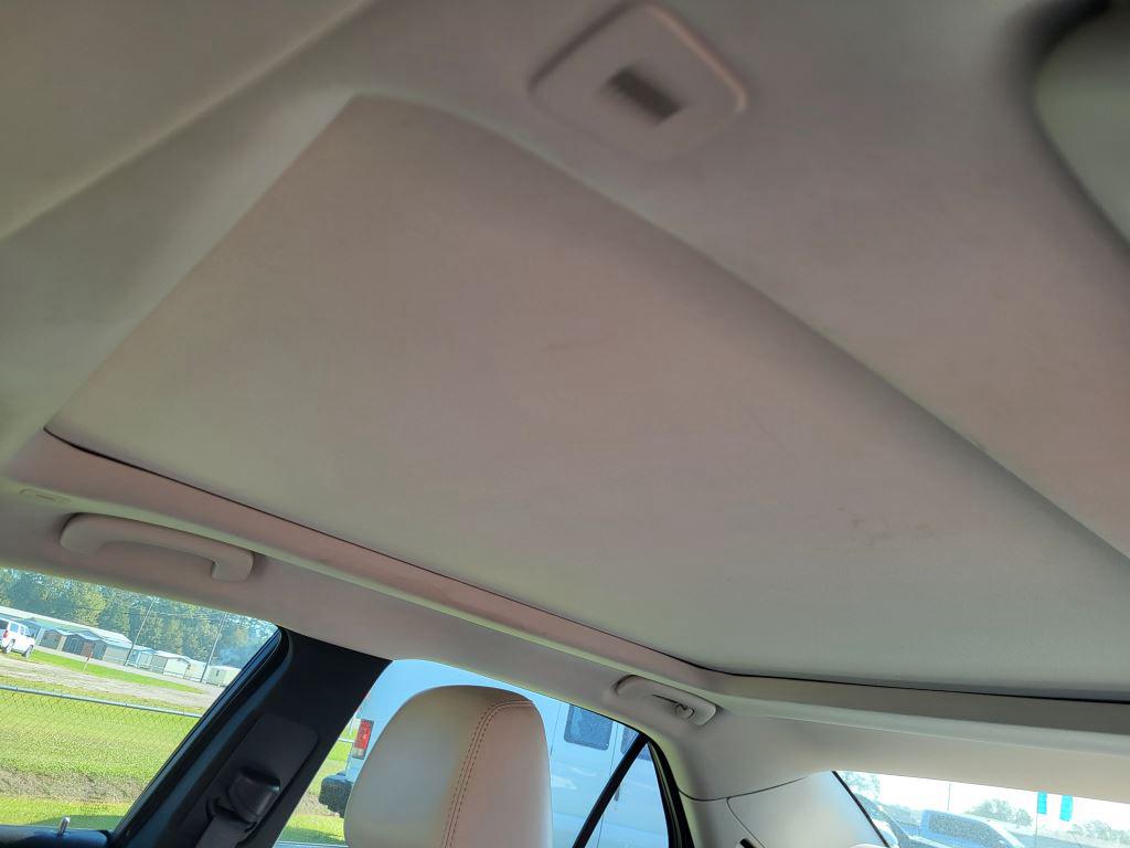 2019 Chrysler 300 - $14,500