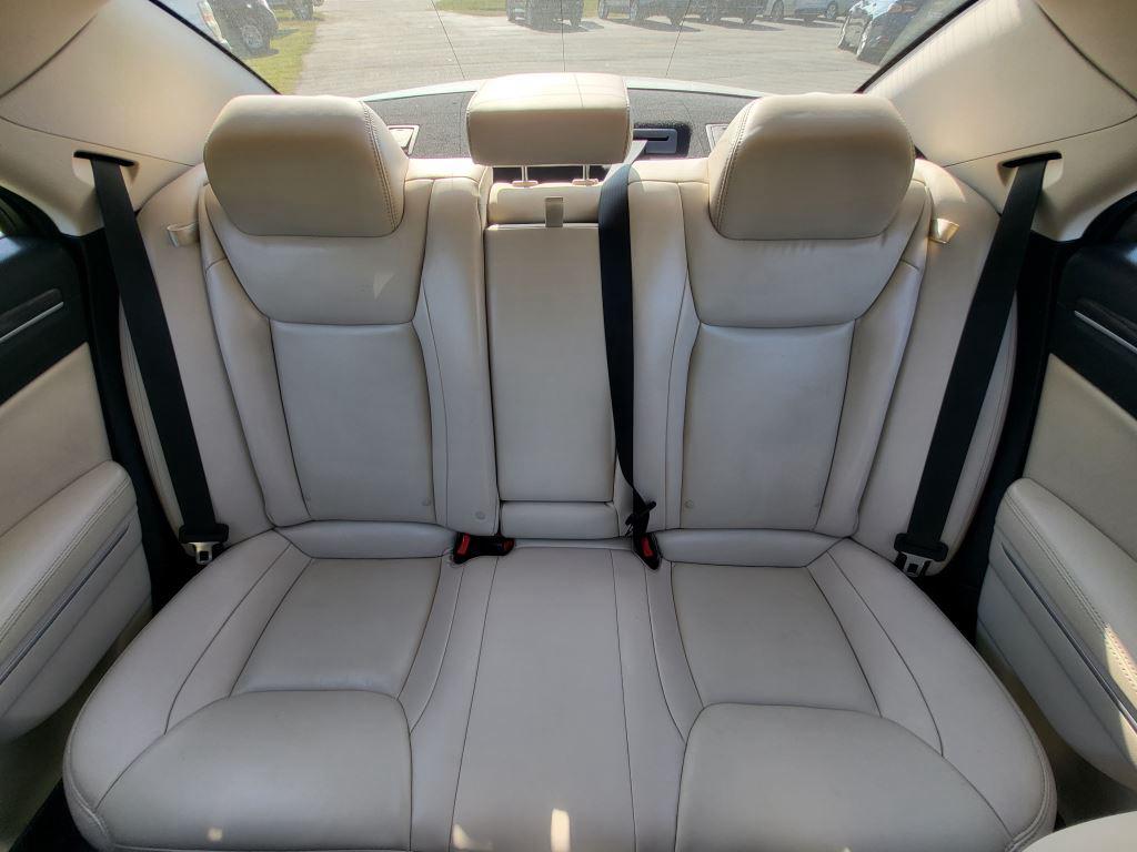 2019 Chrysler 300 - $14,500