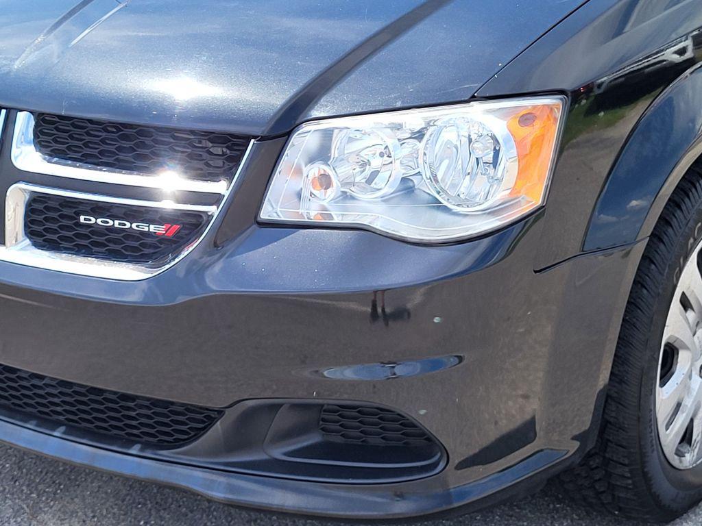 2019 Dodge Grand Caravan - $14,700