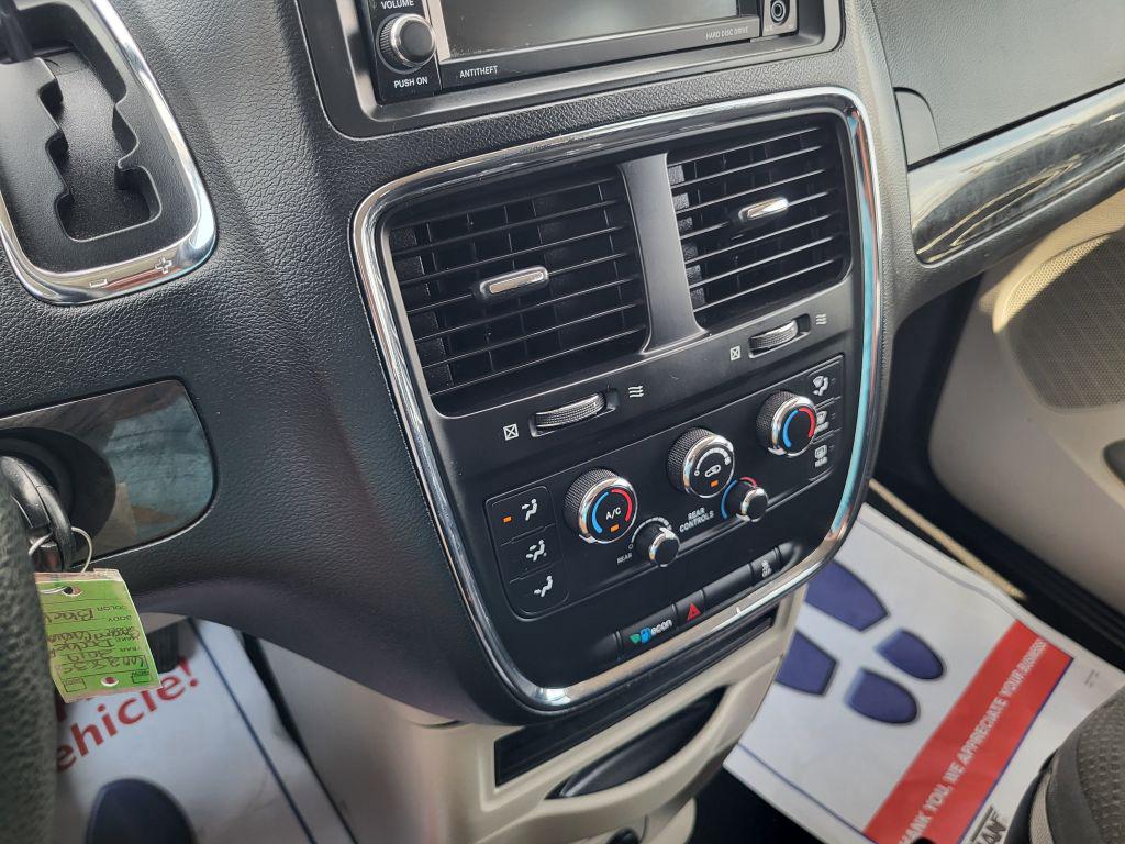2019 Dodge Grand Caravan - $14,700
