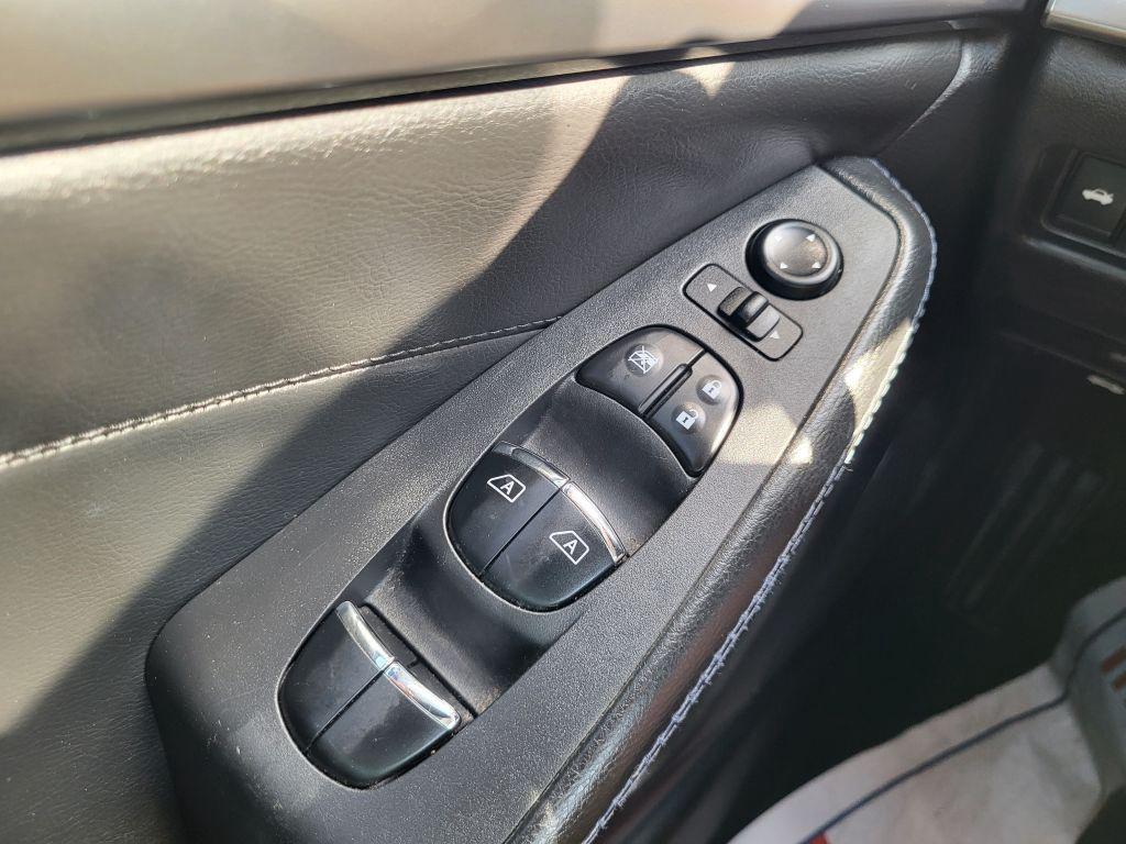 2017 Nissan Maxima