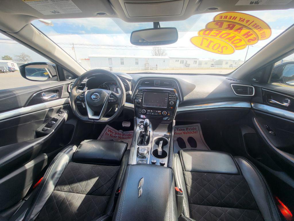 2017 Nissan Maxima