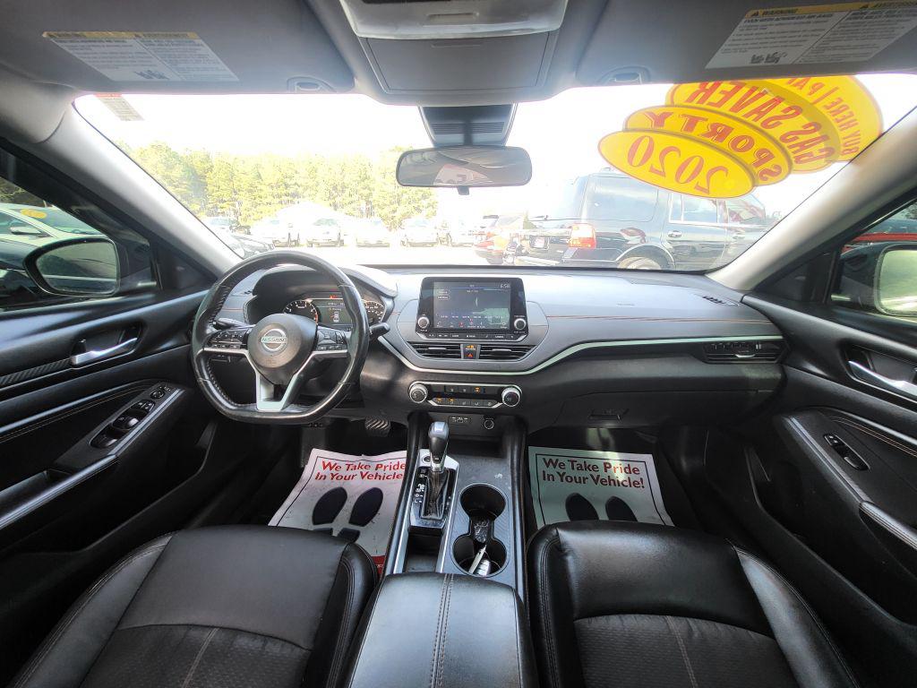 2020 Nissan Altima