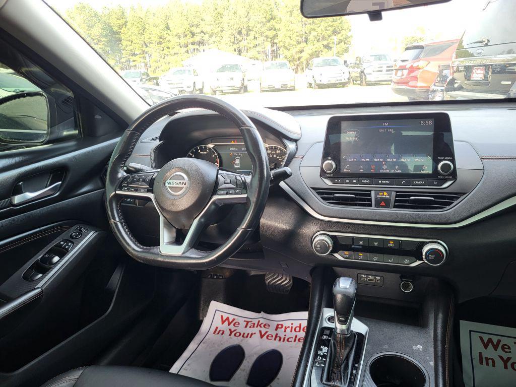 2020 Nissan Altima