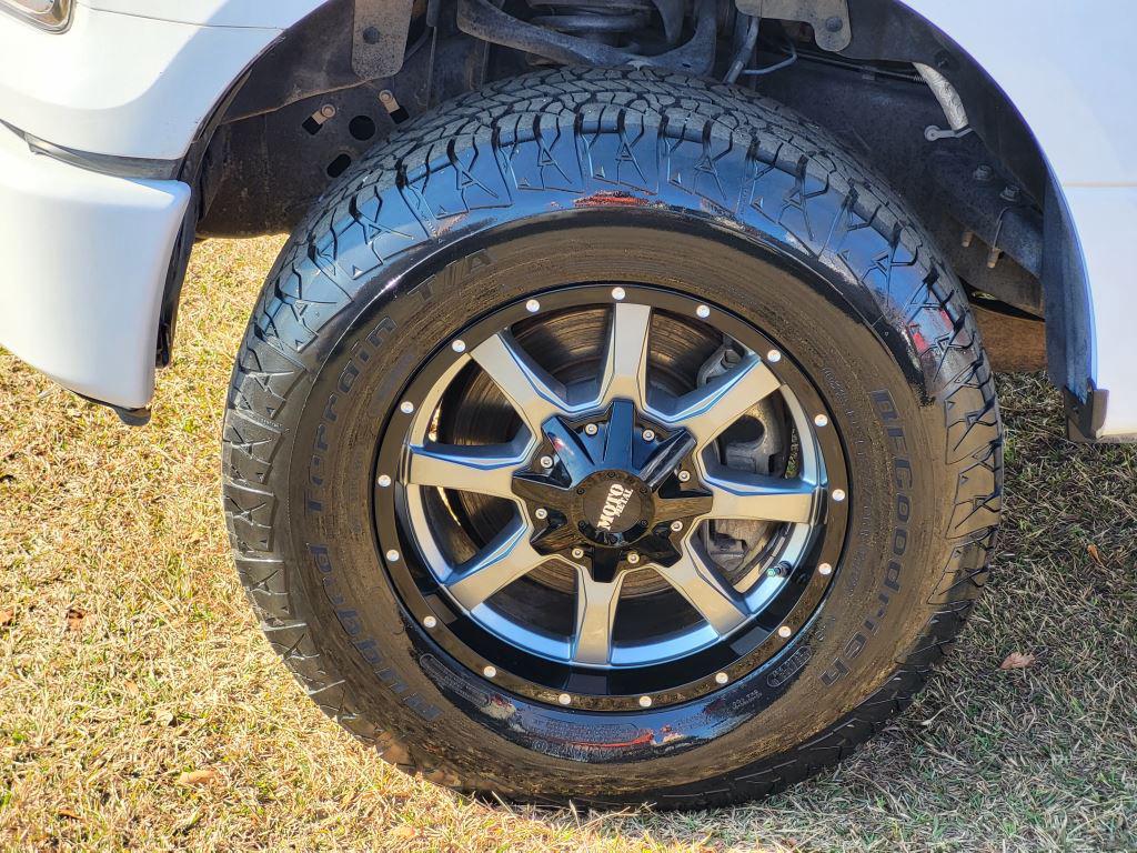 2017 Ford F-150 - $14,500