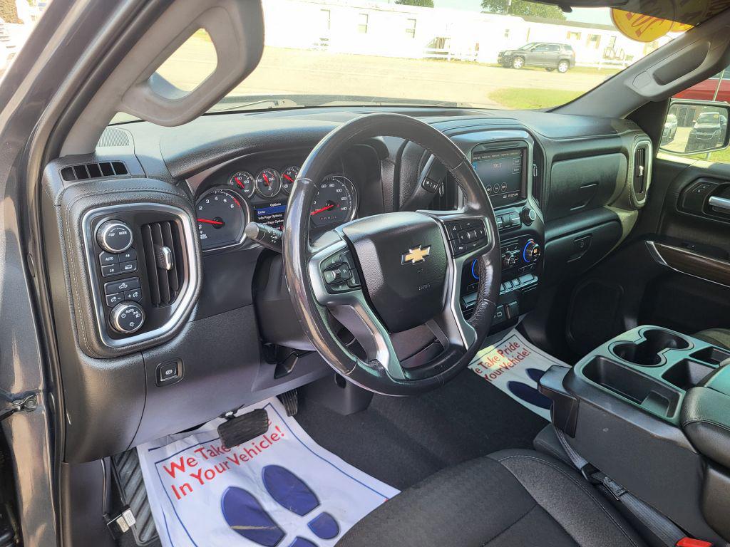 2020 Chevrolet Silverado - $27,500