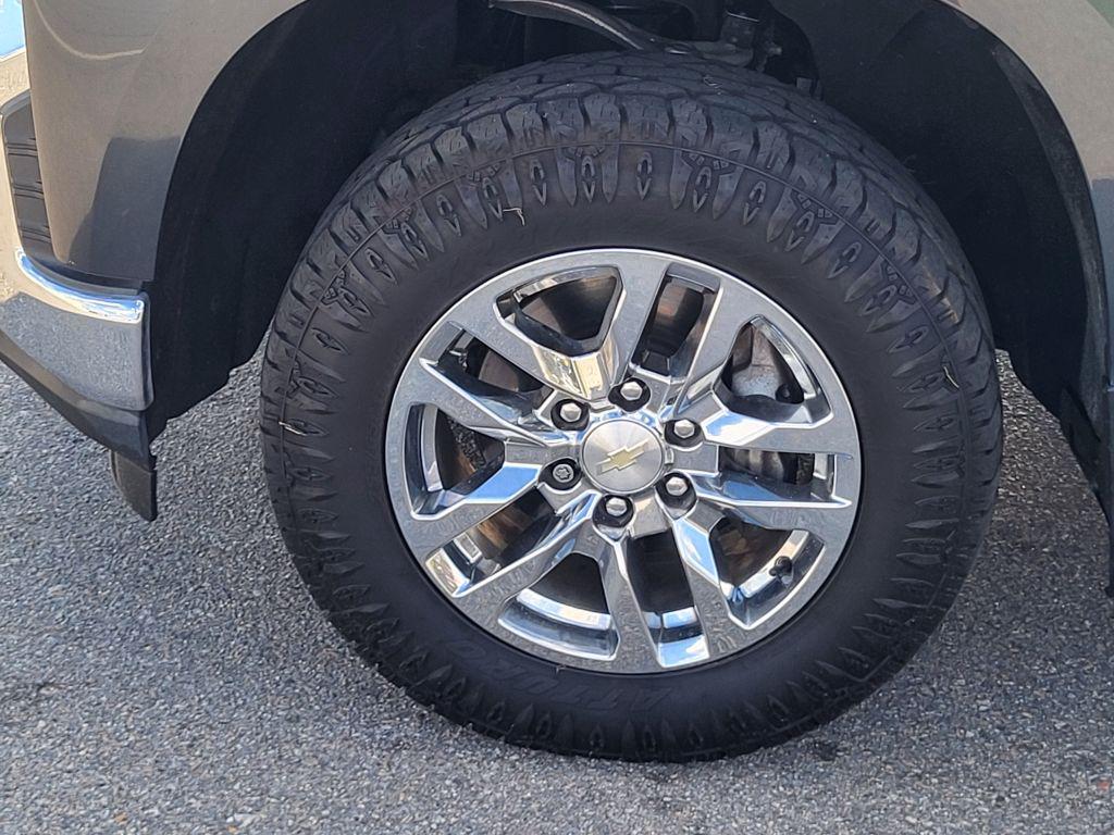 2020 Chevrolet Silverado - $27,500
