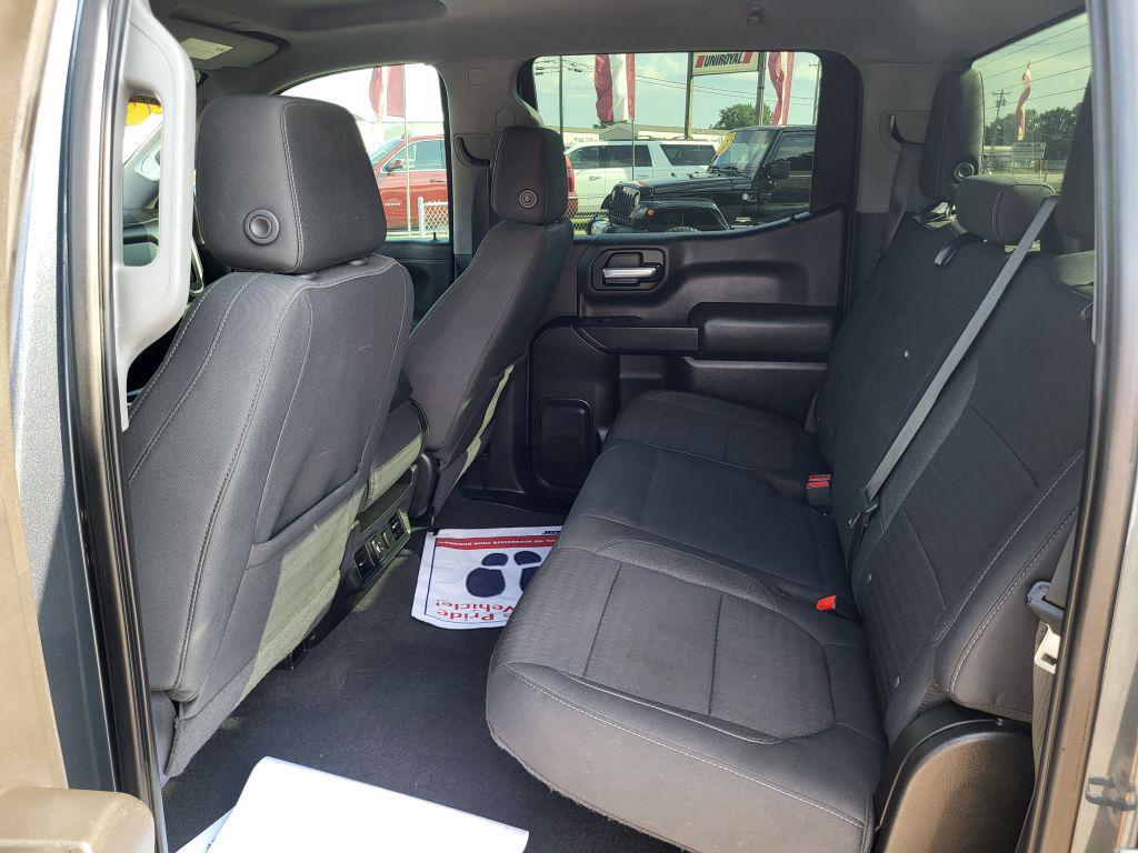 2020 Chevrolet Silverado - $27,500