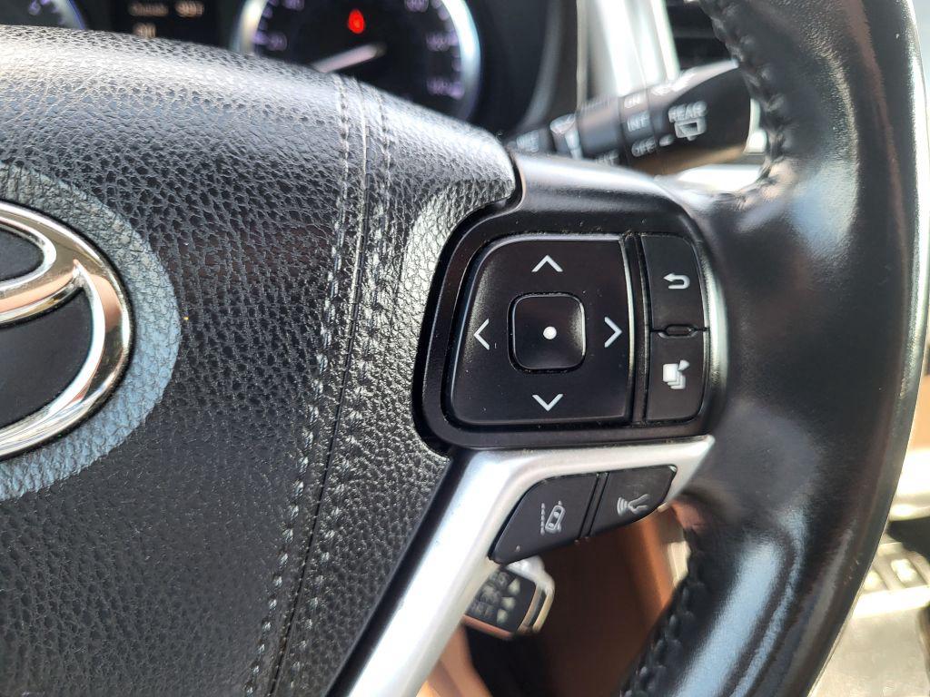2019 Toyota Highlander - $23,700