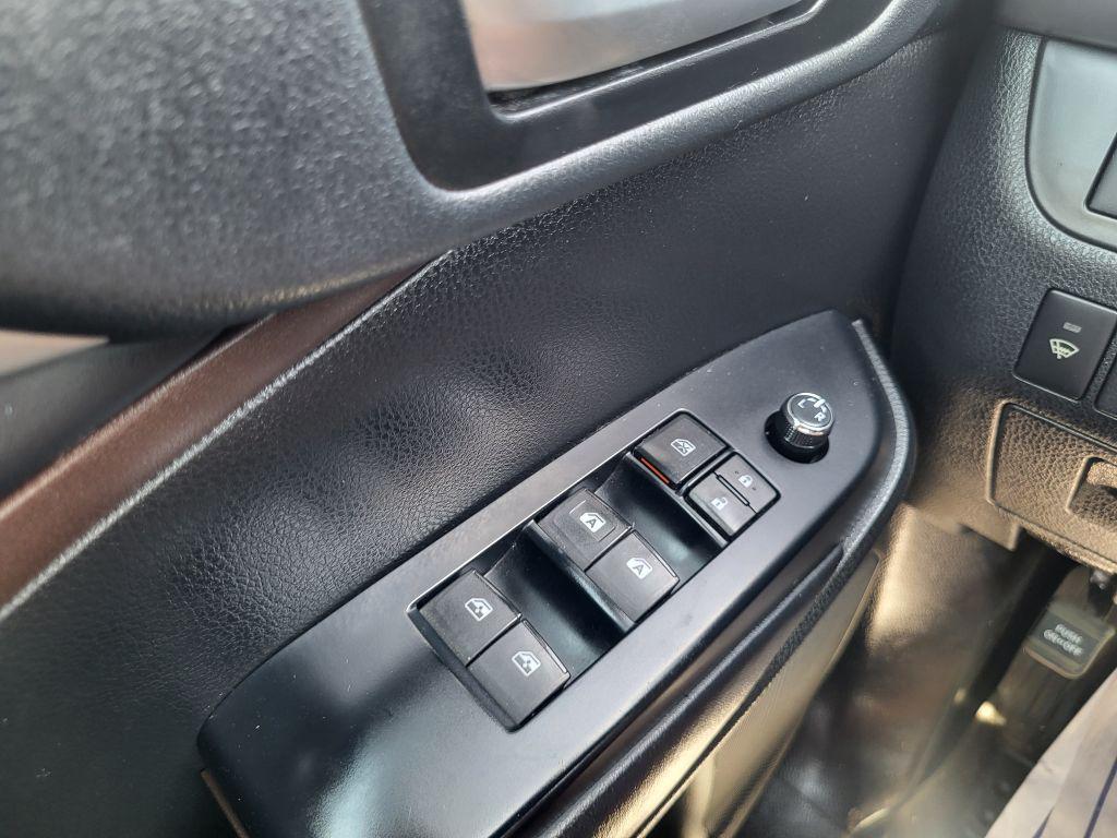 2019 Toyota Highlander - $23,700