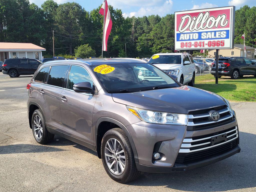 2019 Toyota Highlander - $23,700