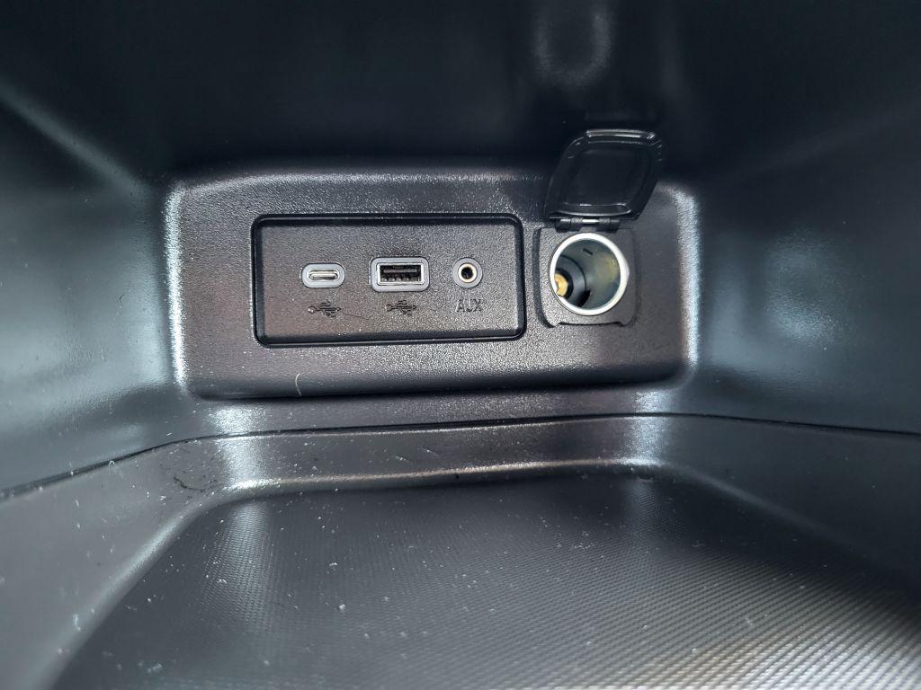 2019 Chevrolet Equinox - $14,800