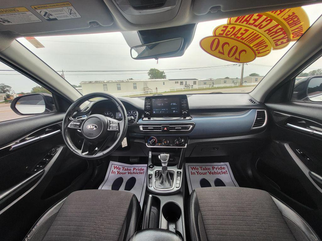 2021 Kia Seltos - $15,400