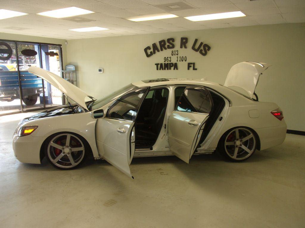 2010 ACURA RL Sedan - $11,499