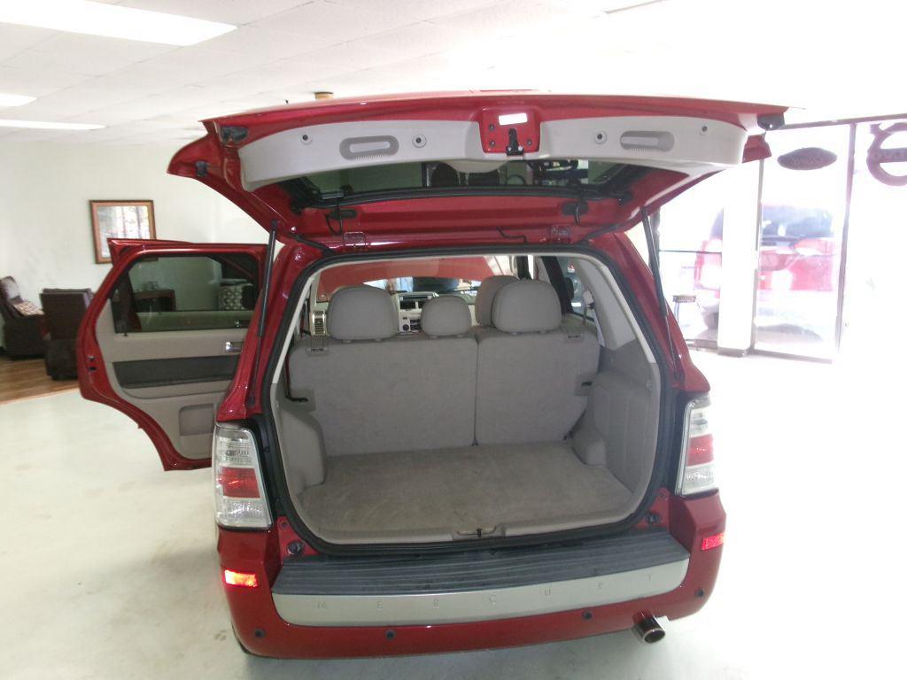 2010 Mercury Mariner Premier V6 photo