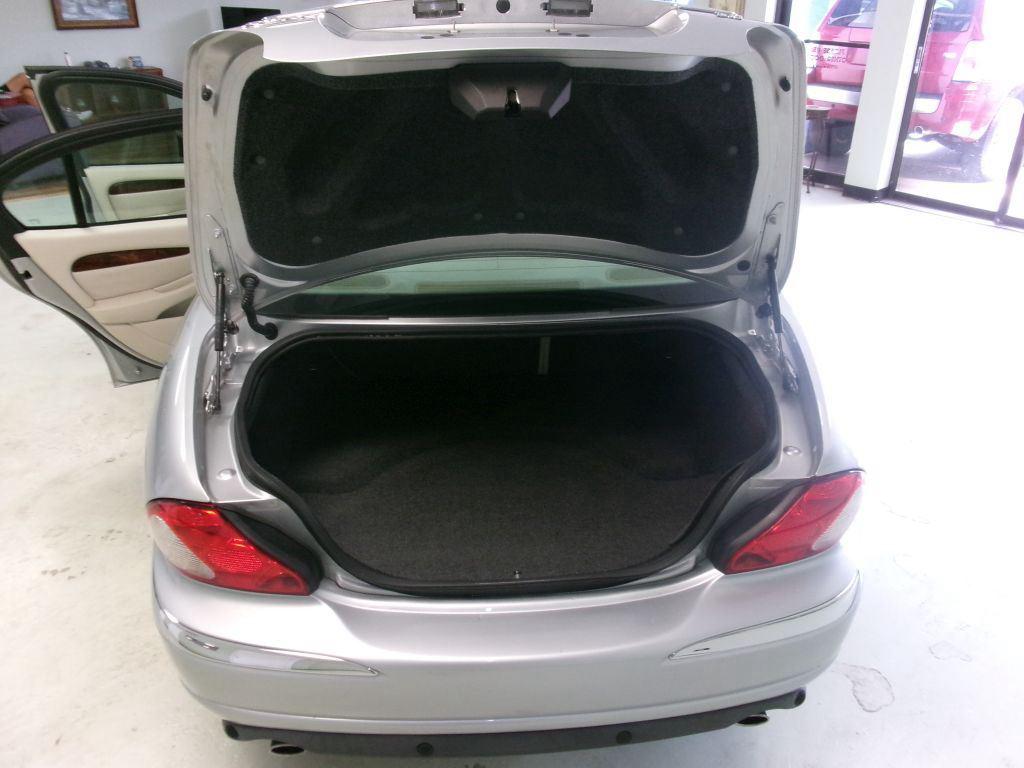 2007 Jaguar X-Type - $7,999