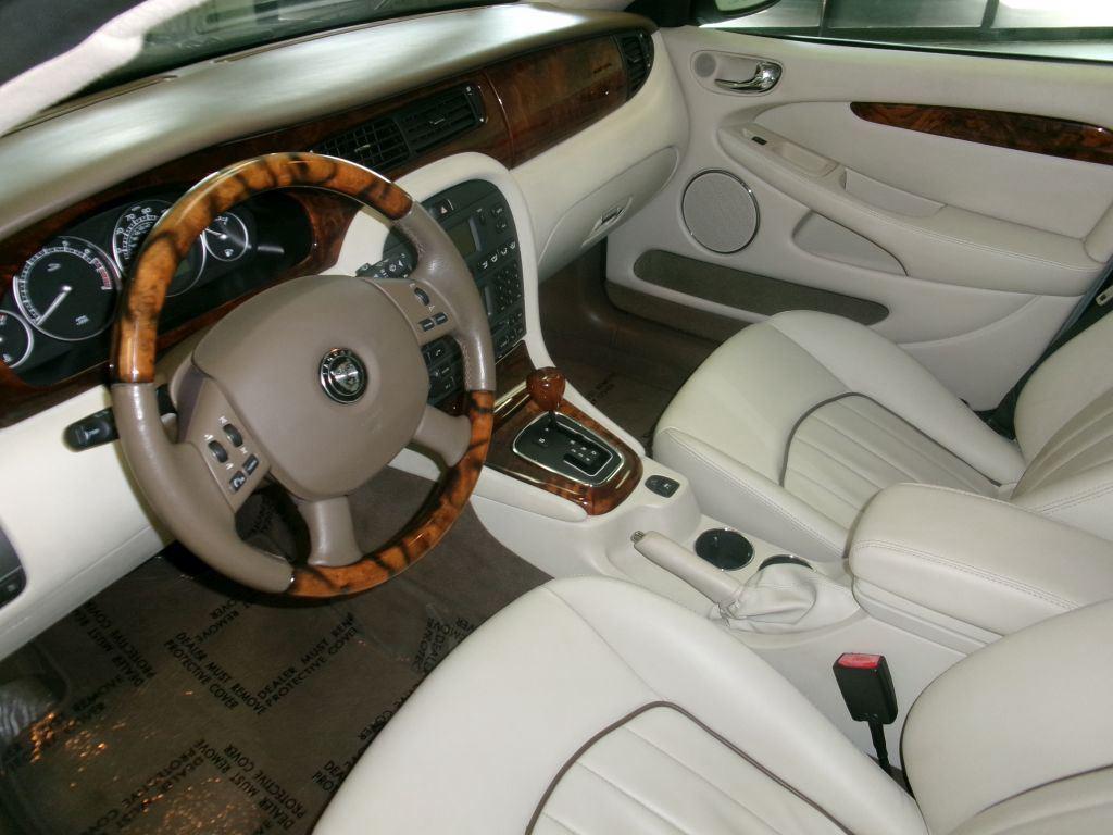 2007 Jaguar X-Type - $7,999