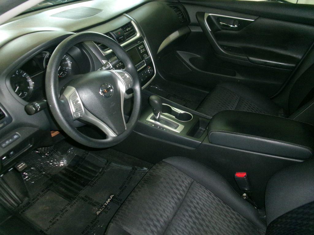 2018 Nissan Altima - $11,499