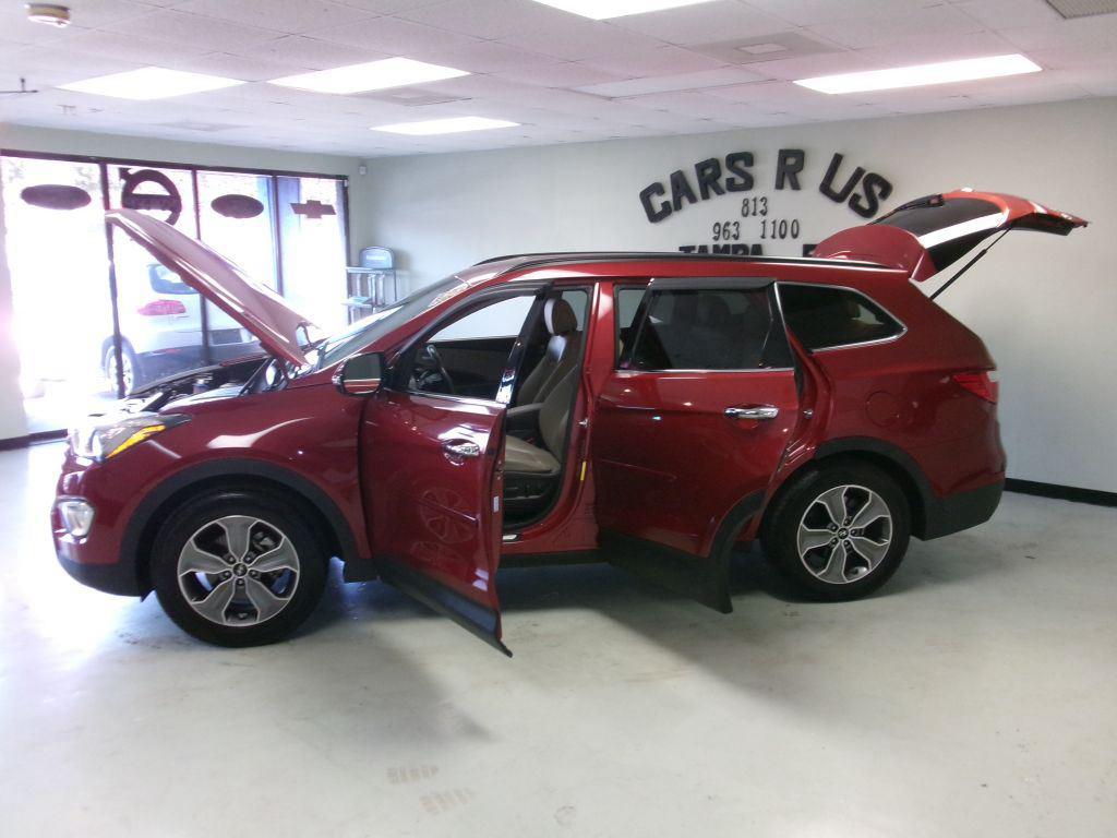 2013 Hyundai Santa Fe - $10,999