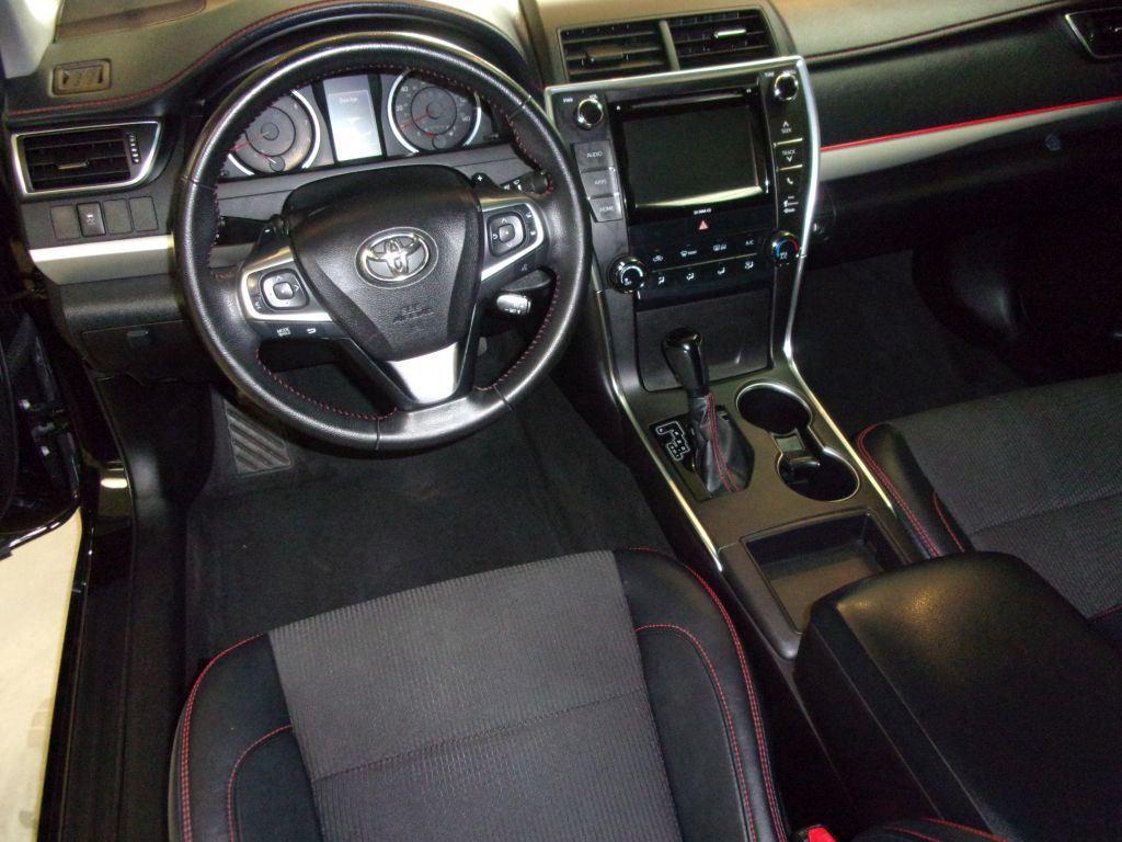2016 Toyota Camry - $8,999