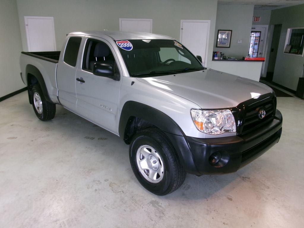 2009 Toyota Tacoma - $13,999