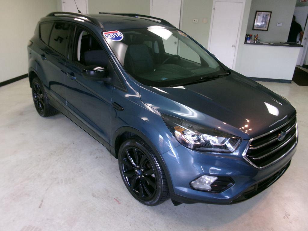 2018 Ford Escape - $10,999