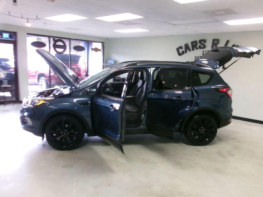 2018 Ford Escape - $10,999