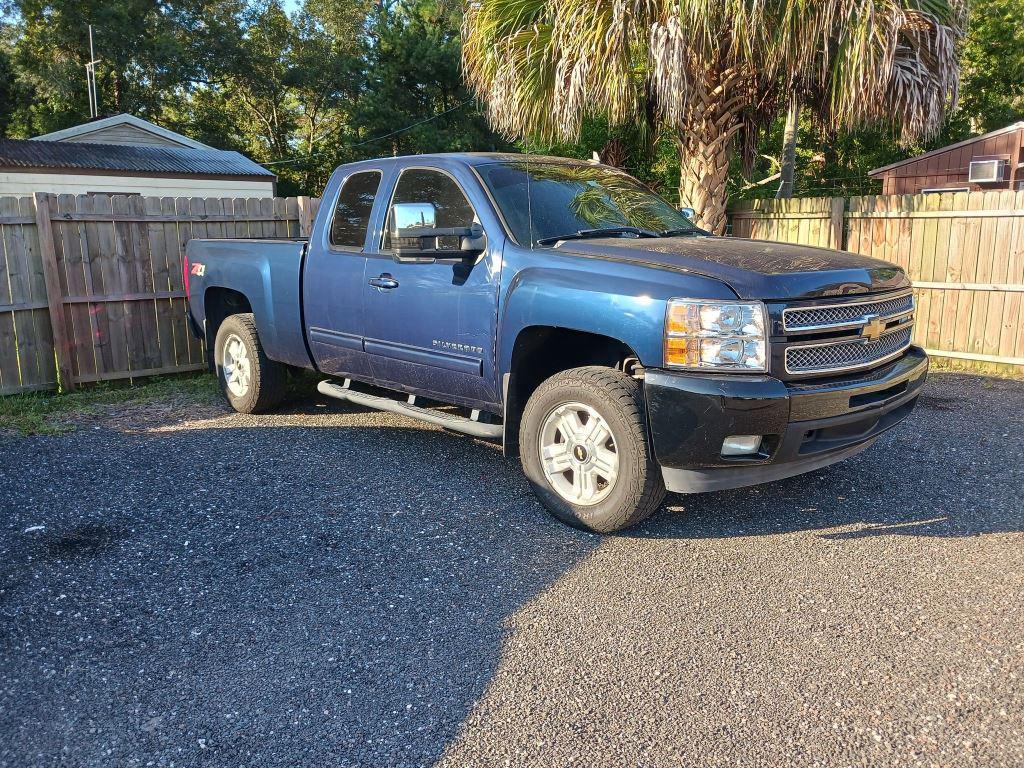 2012 Chevrolet Silverado - $17,900