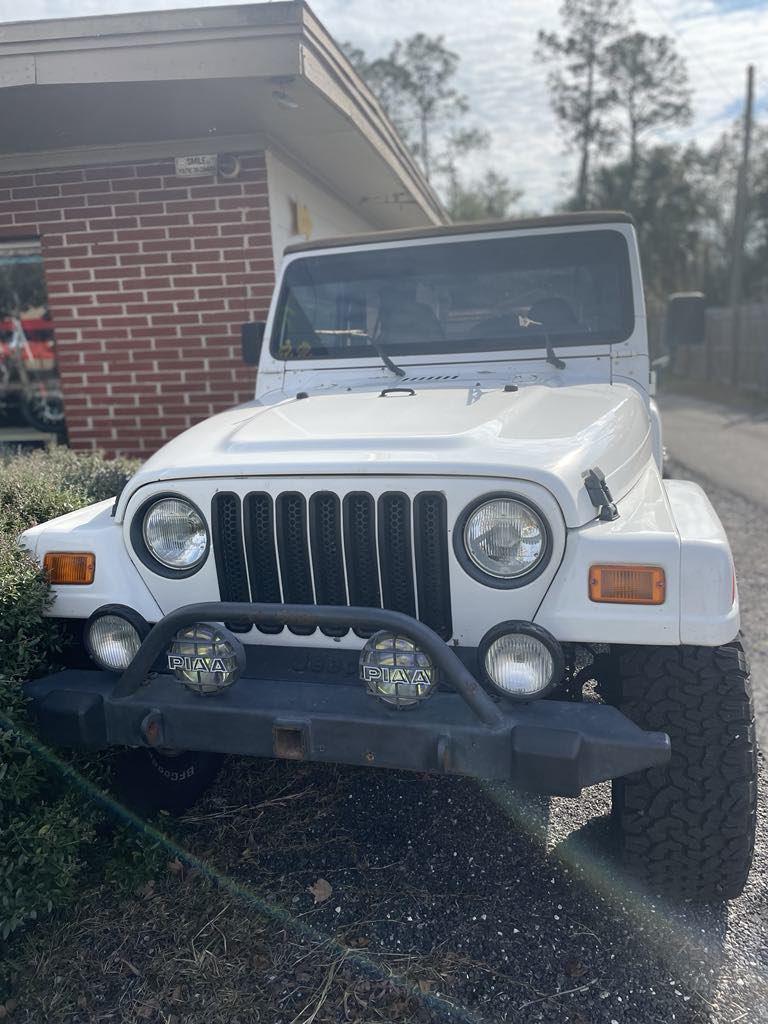 2001 Jeep Wrangler - $8,700