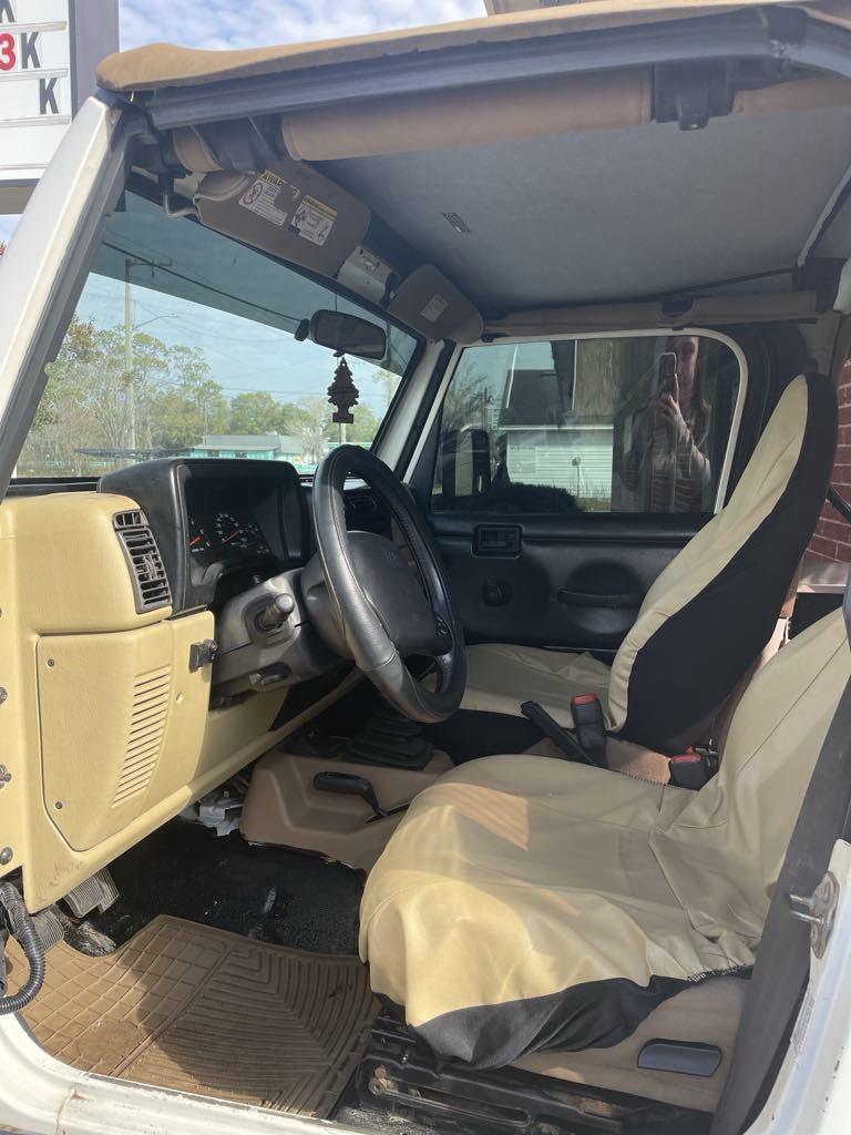 2001 Jeep Wrangler - $8,700
