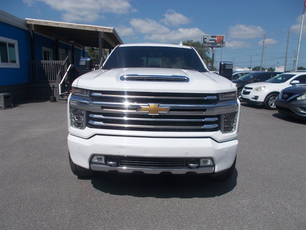 2020 Chevrolet Silverado - $58,750