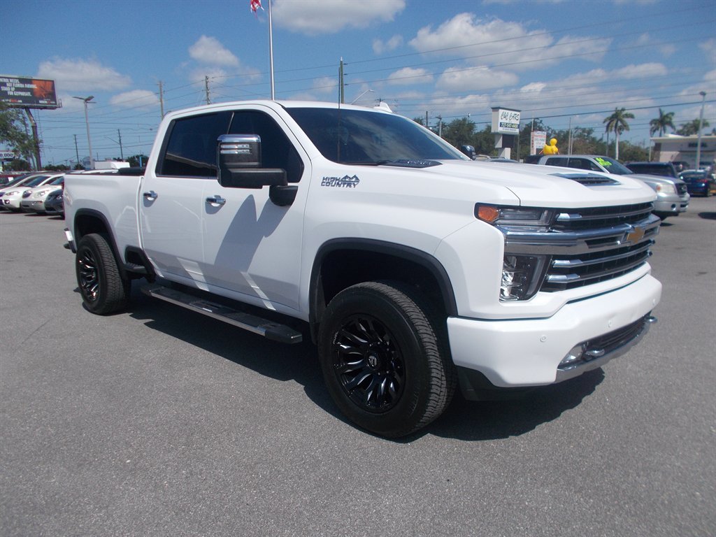 2020 Chevrolet Silverado - $58,750