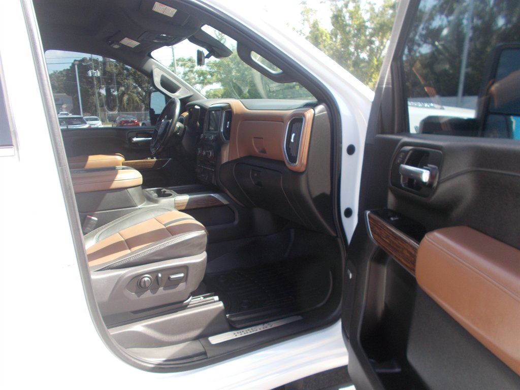 2020 Chevrolet Silverado - $58,750