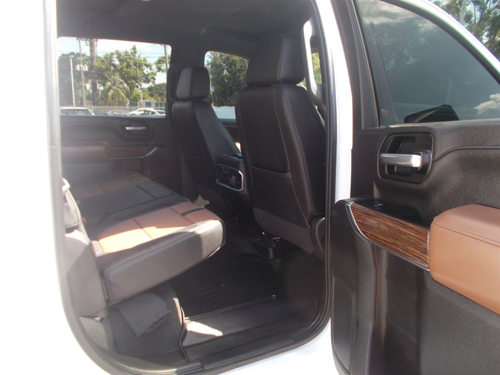 2020 Chevrolet Silverado - $58,750