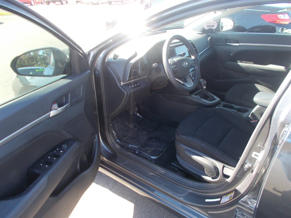 2020 Hyundai Elantra